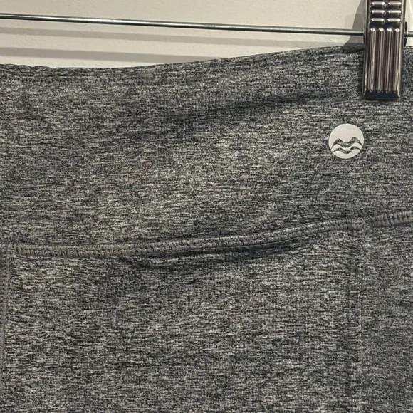 Women's Gray Leggings with Side Ties NWT - Picture 4 of 6